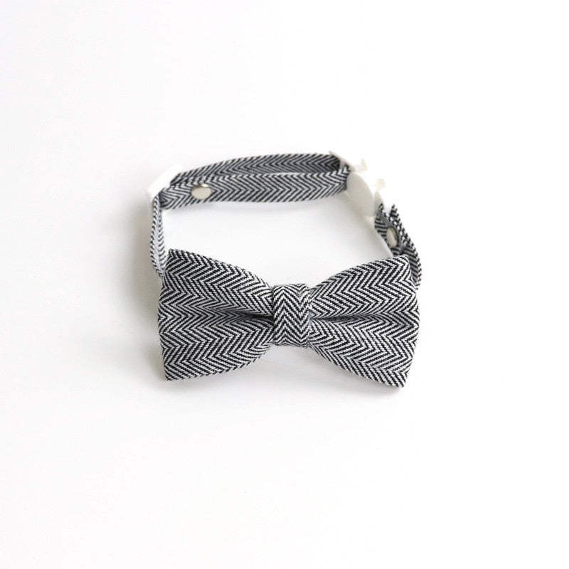 Going Out In Style Bowknot and Tie Breakaway Collar.